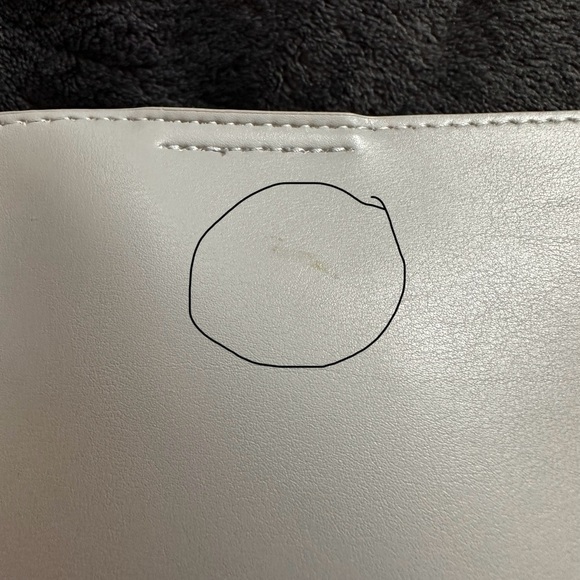 NWOT Summer & Rose Vegan Leather Bucket Bag - Picture 13 of 15